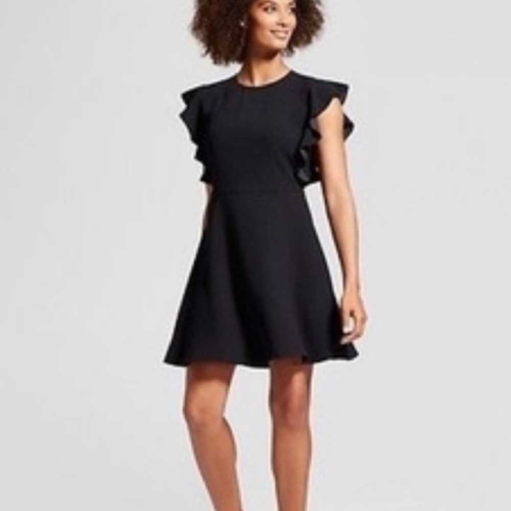 Black ruffle sleeve detail dress